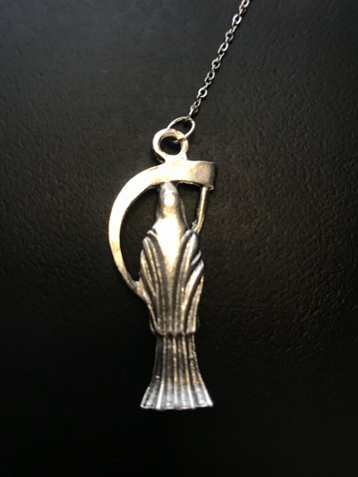 Santa Muerte pendulum Silver 7" inch / Handmade! / FREE SHIPPING!)